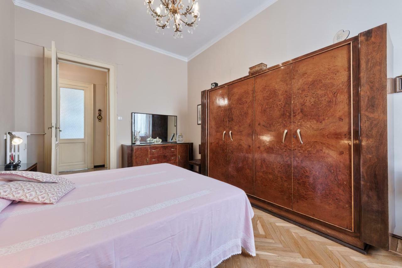 Apartment Vintage Flat Crocetta *